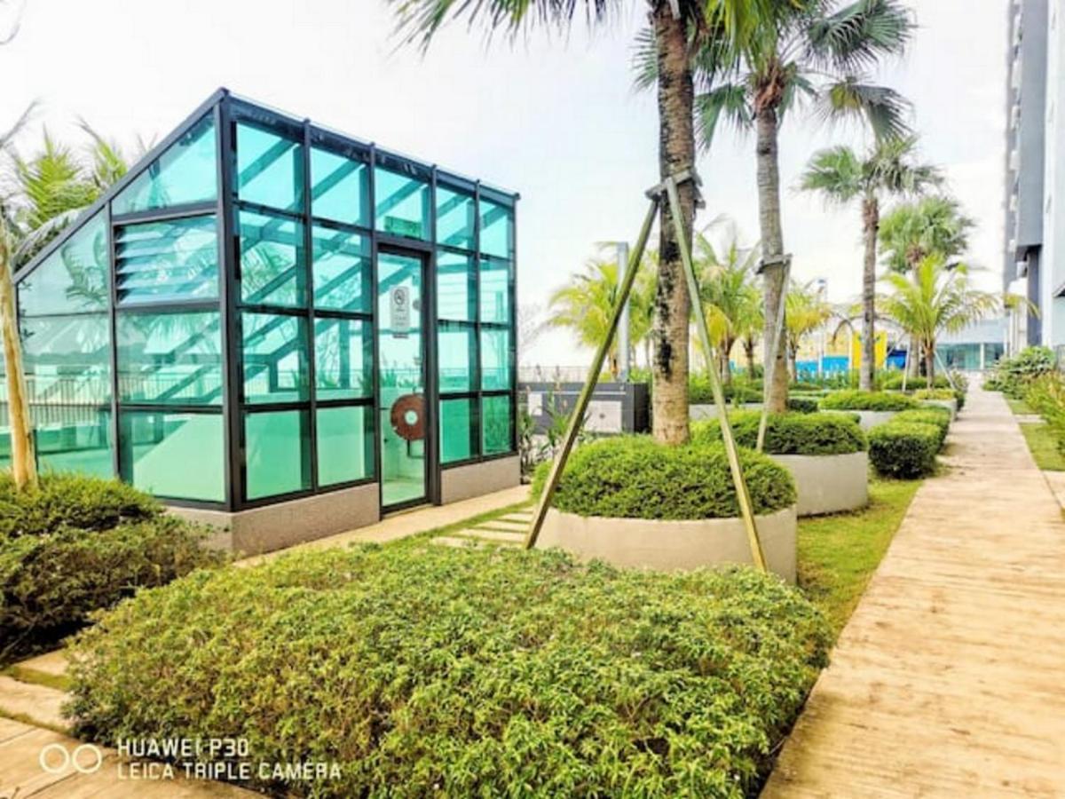 Gothca Imperium Residence Kuantan Studio Seaview Exterior photo